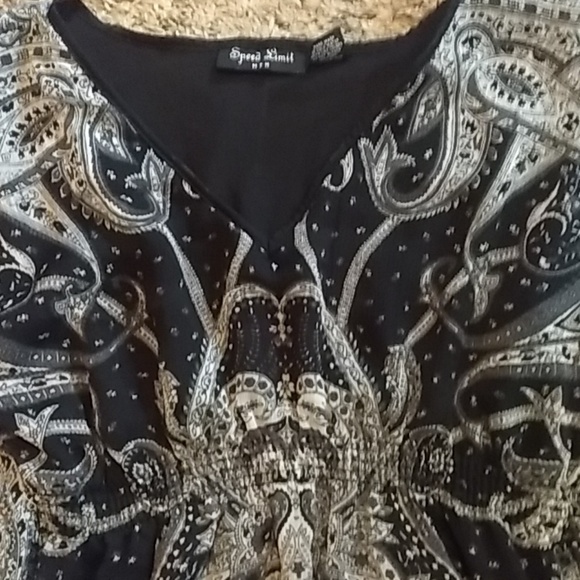 Dress - Picture 2 of 4